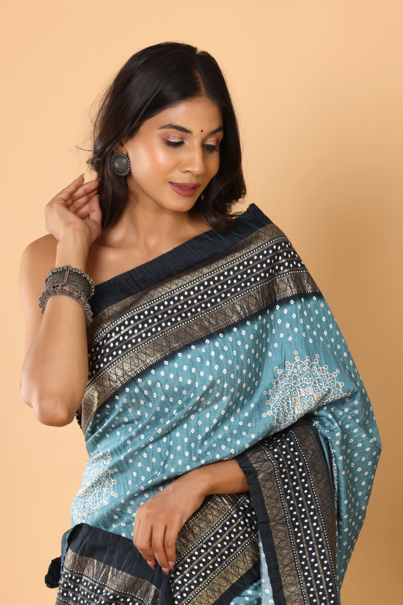 Graceful Teal Blue Dola Silk Saree with Zari Border - Image 4