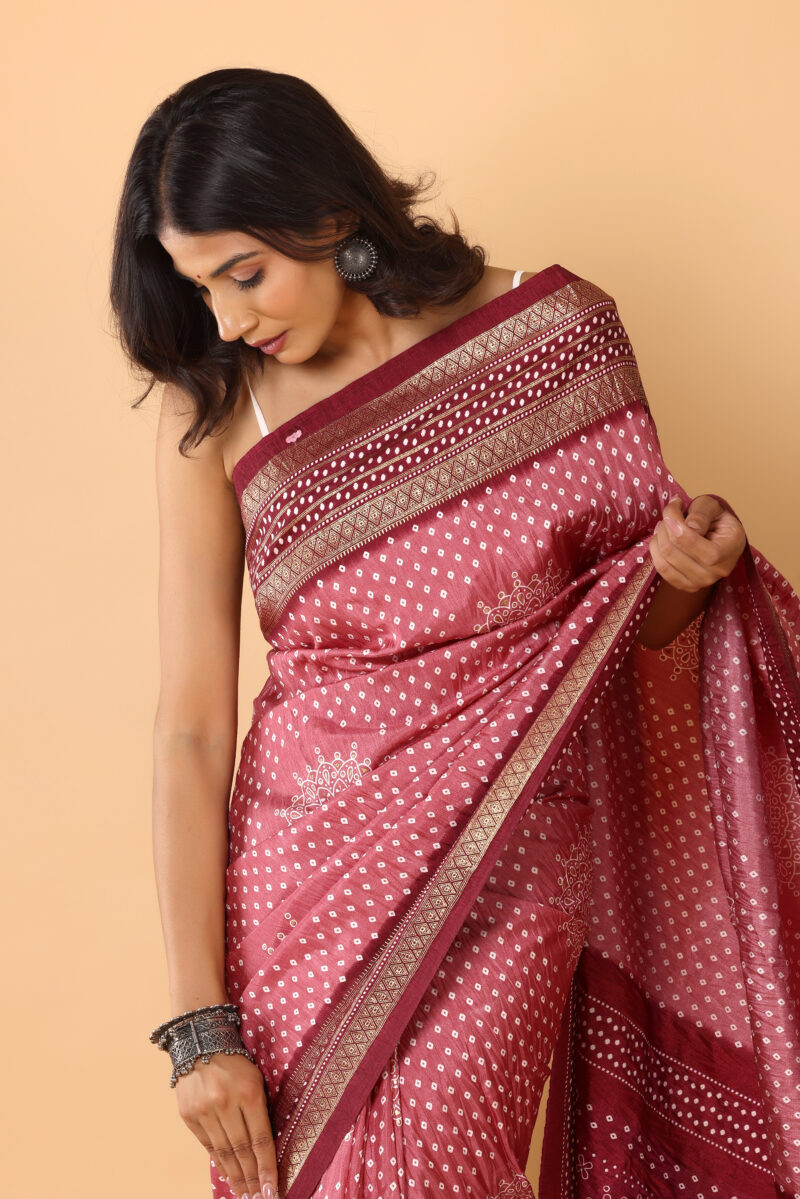 Elegant Rani Pink Dola Silk Saree with Antique Zari Detailing - Image 4